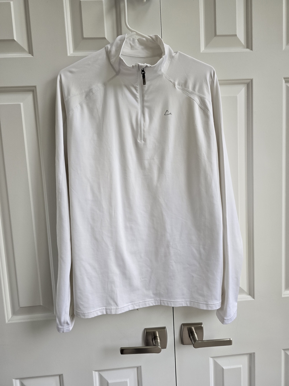 Paradox Women's White Quarter-Zip Pullover